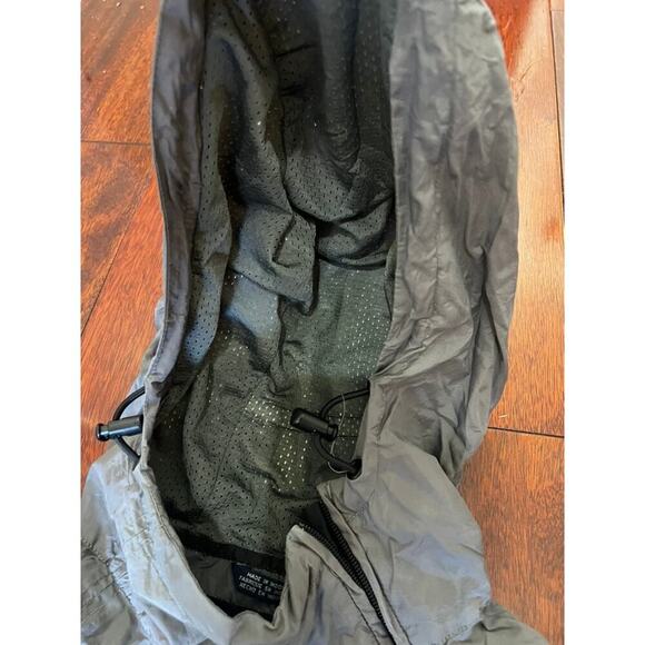 Tommy Hilfiger Mens gray Jacket size Large Polyester and Nylon windbreaker - Picture 11 of 16